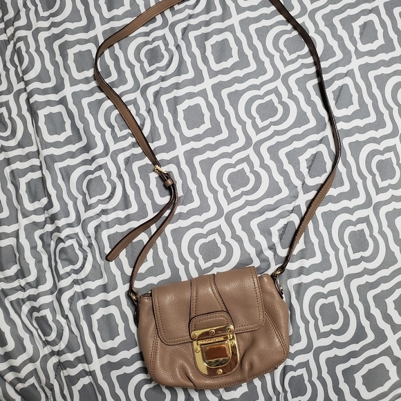 Michael kors Charlton camel brown pebbled crossbody bag - Picture 5 of 11